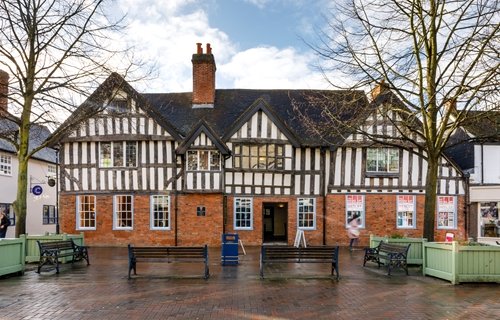 Solihull Escorts